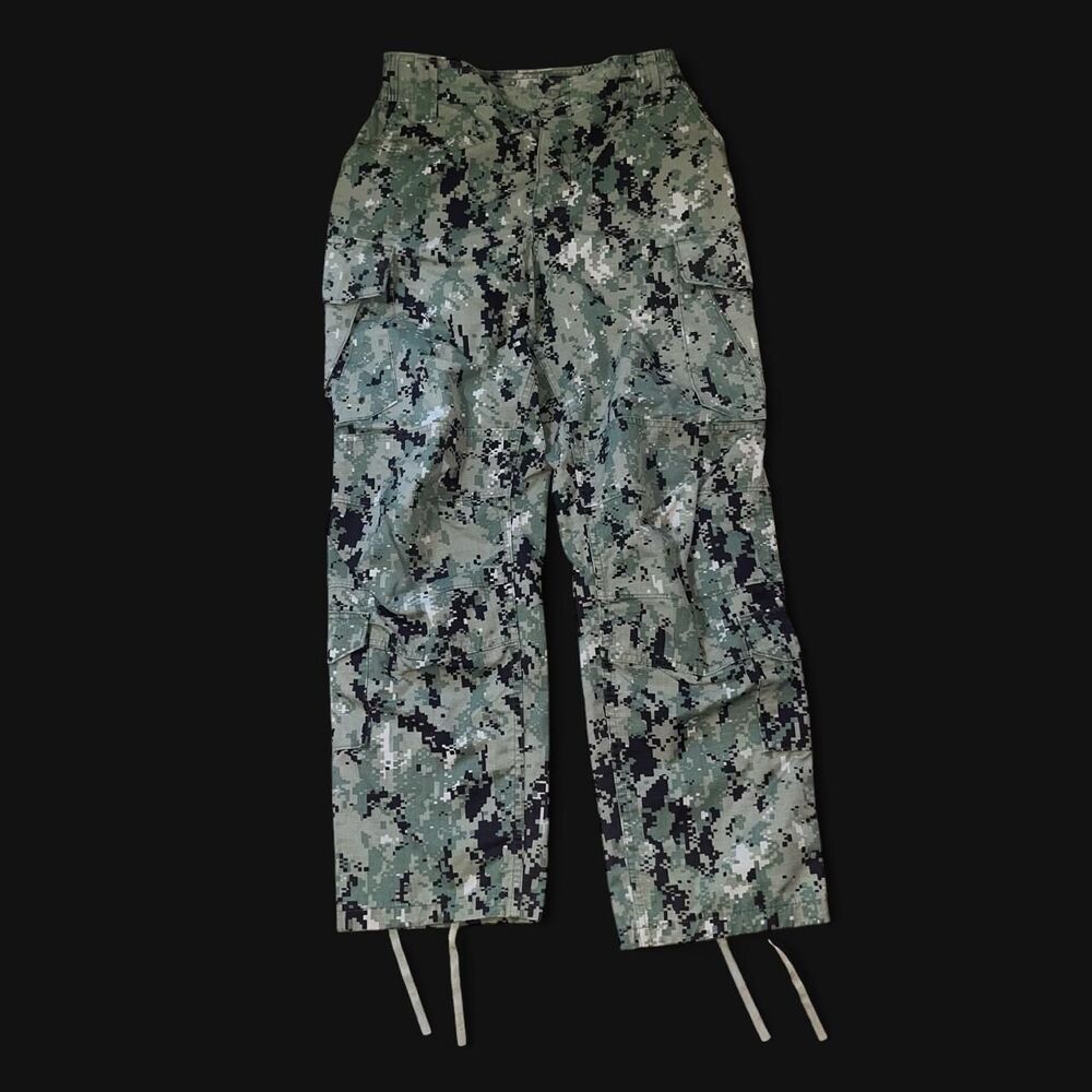 Men’s Green Digital Camo US Navy Military Working Cargo Ripstop Trousers